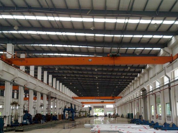 5 Ton Over Crane Kepala Dengan Span 20m