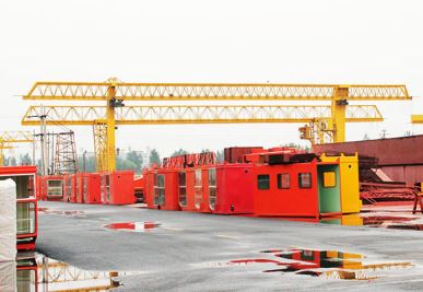 Kuda Jenis Gantry Crane